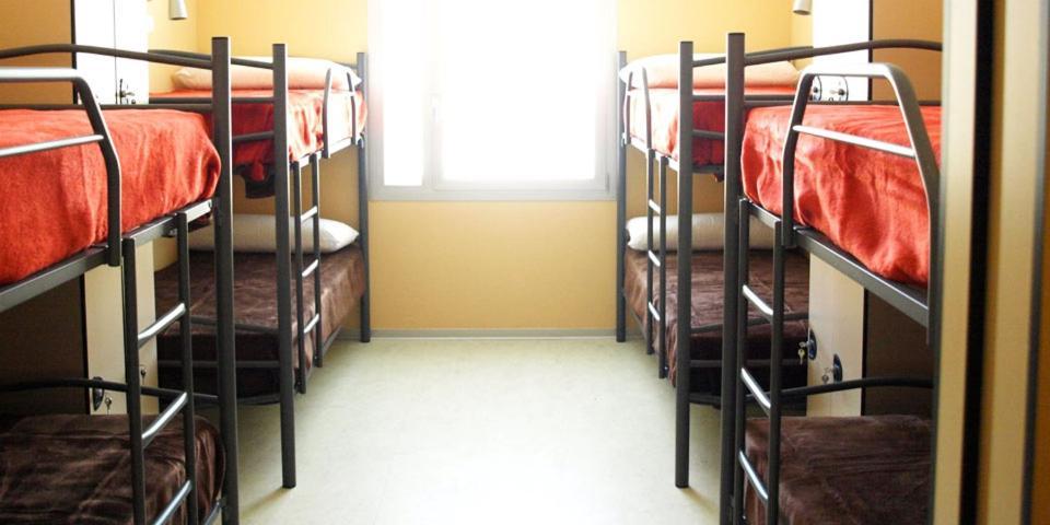 Hostel Bardenas Cabanillas Ngoại thất bức ảnh