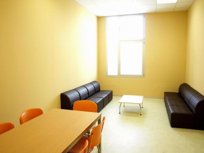 Hostel Bardenas Cabanillas Ngoại thất bức ảnh